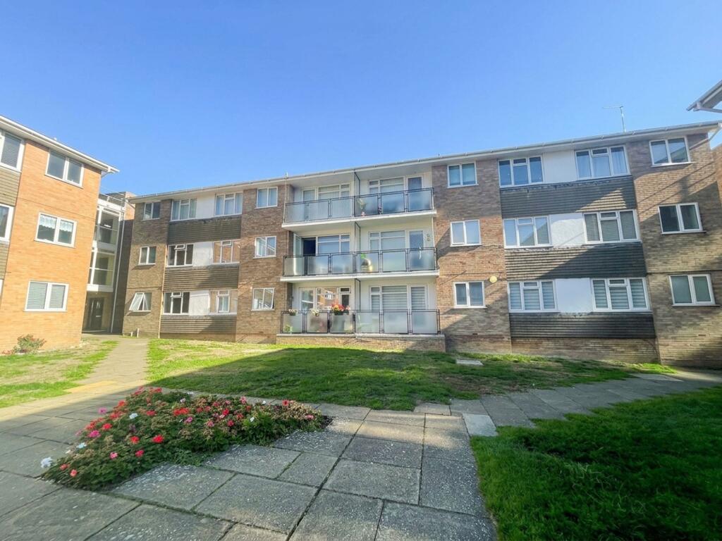 Main image of property: Westbrook, Lustrells Vale, Saltdean, BN2 8FZ