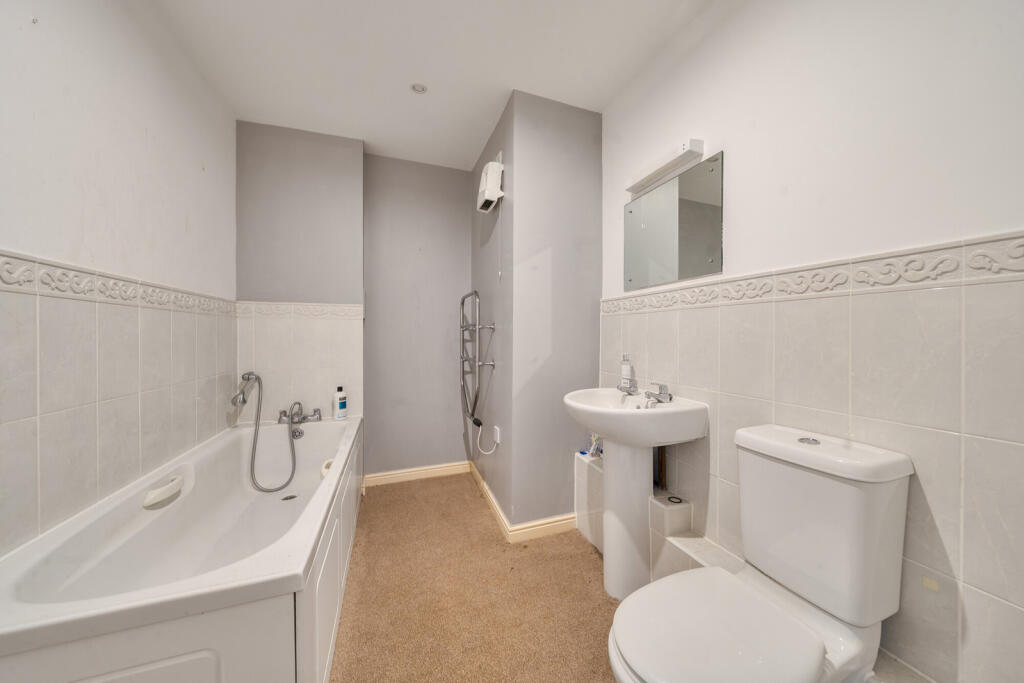 Apartment in London - More