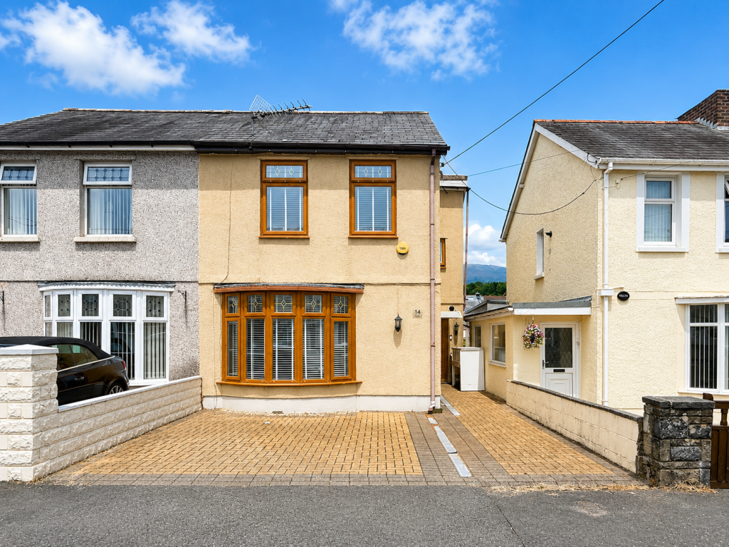 Main image of property: Llewellyn Street, Glynneath, Neath, Neath Port Talbot