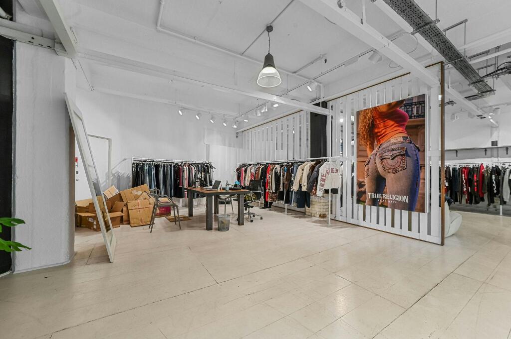 MD-BC-118CommercialStreet-14.jpg