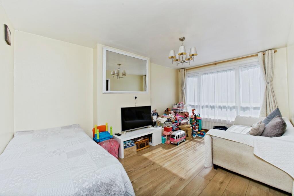 Apartment in London - More