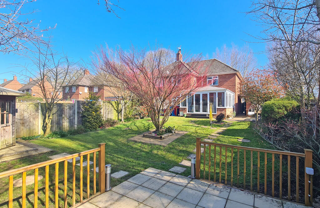 Filby Road, Badersfield photo 3