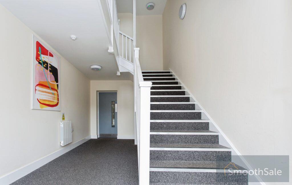 Apartment in Cambridge, Chesterton - View 4