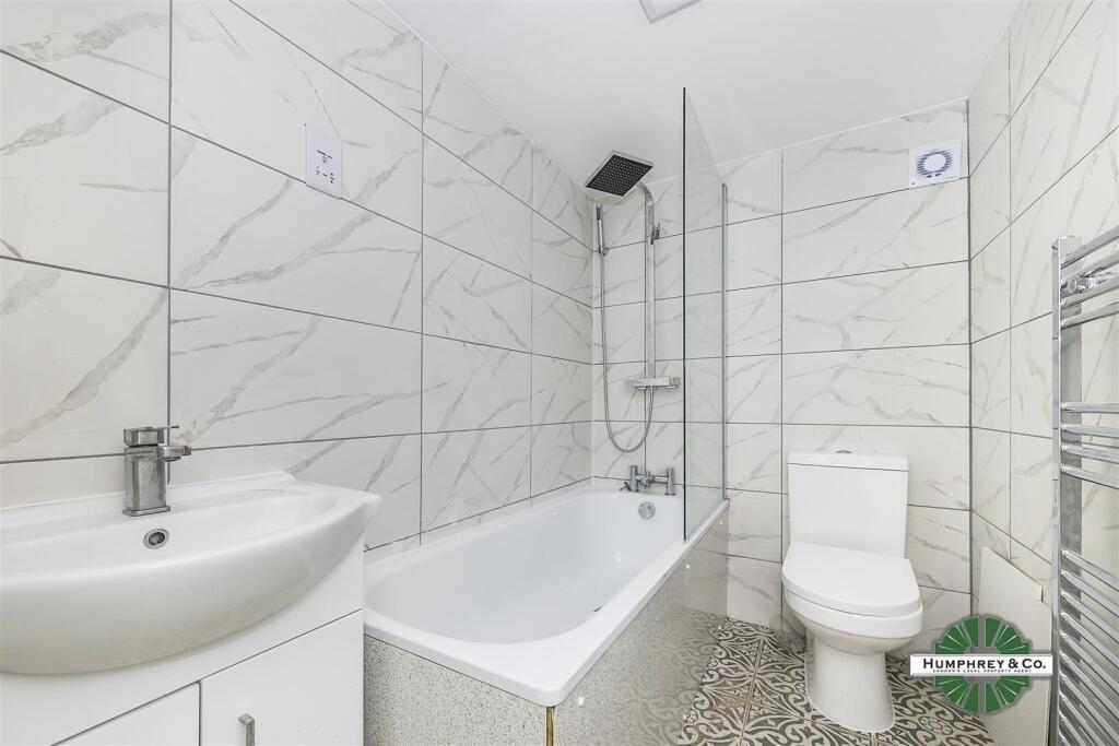 Main image of property: Clifden Road, E5 0LJ
