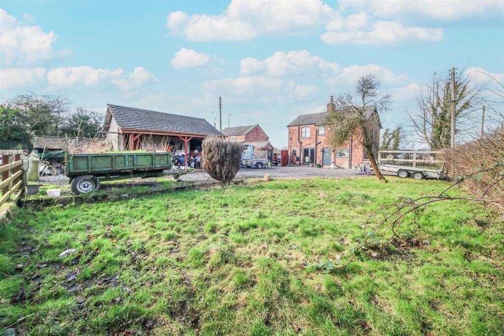 House in West Lancashire, Mount Pleasant, Tarleton - View 4