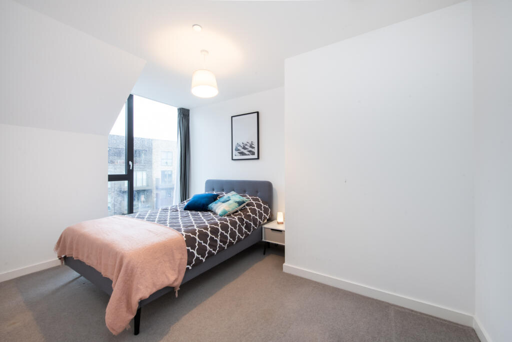 Apartment in London, New Garden Quarter, Stratford - More