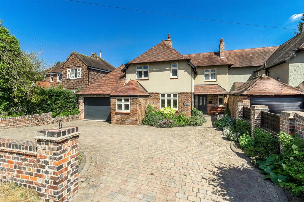 4-bed semi-detached on Upper Packington Road, Ashby-De-La-Zouch, LE65, £695,000