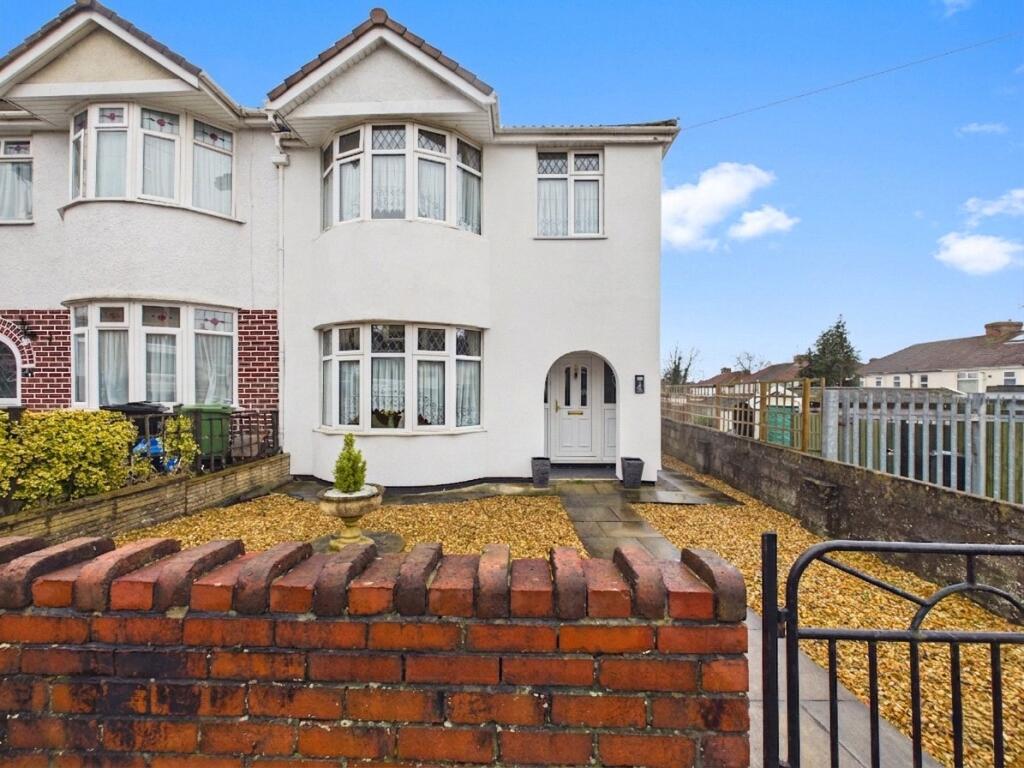 Main image of property: Elton Road, Kingswood, Bristol, BS15