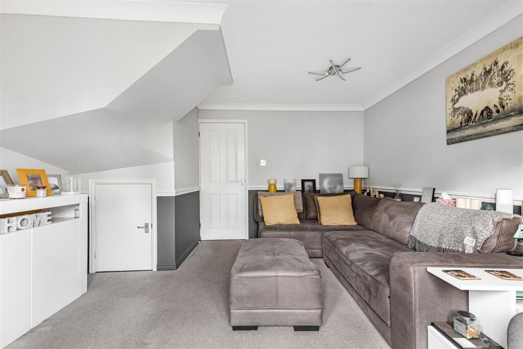 House in Braintree, Steeple Bumpstead - View 4