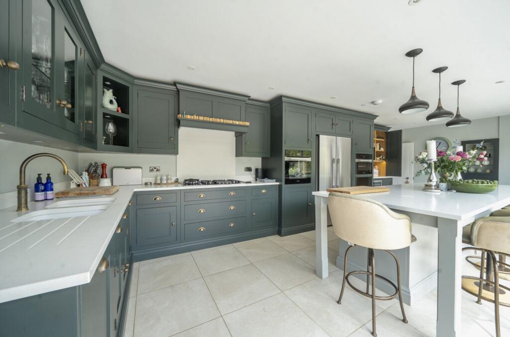 House in East Hampshire, Liss - More
