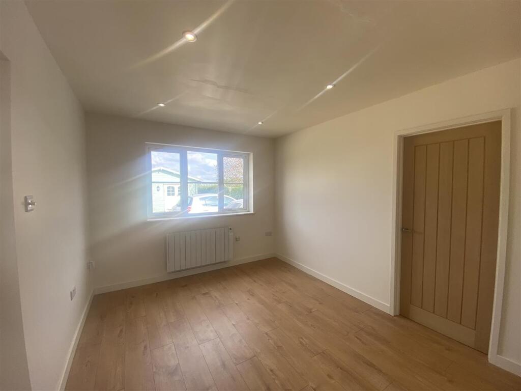 Additional image 3 of Closworth, Yeovil, Somerset