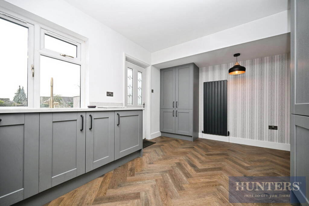 Hawkhill Avenue, Guiseley, Leeds photo 3