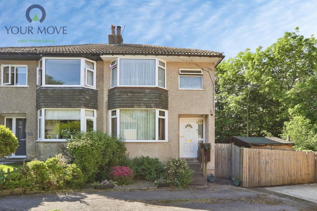 House in Bradford, Woodhouse, Keighley - View 2