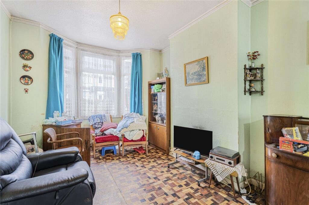 House in London - View 3