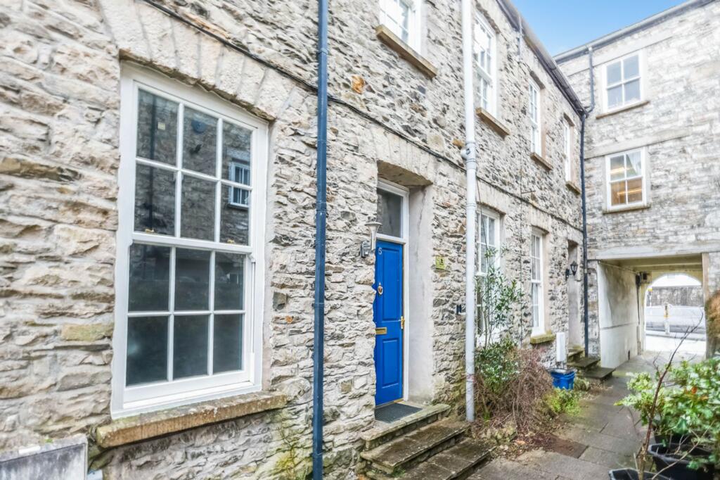 Main image of property: Flat 5 Grosvenor Court, Stramongate, Kendal