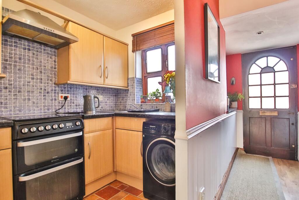 House in Worcester, St Peters, St. Peter the Great County - More