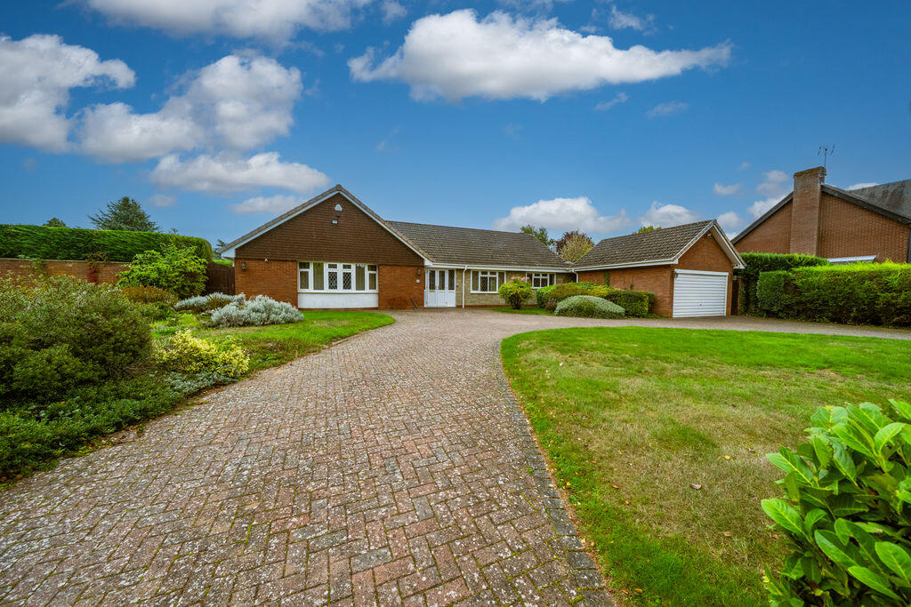 House in Dudley - View 4