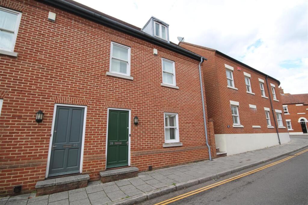 Main image of property: Kirbys Lane, Canterbury