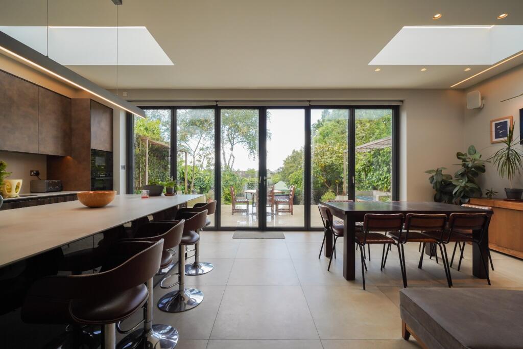 Main image of property: Longstone Avenue, Harlesden, London NW10