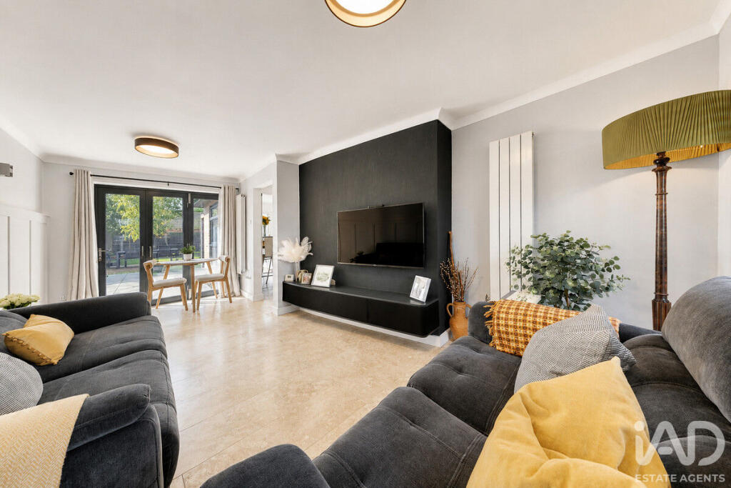 House in Cambridge - View 3