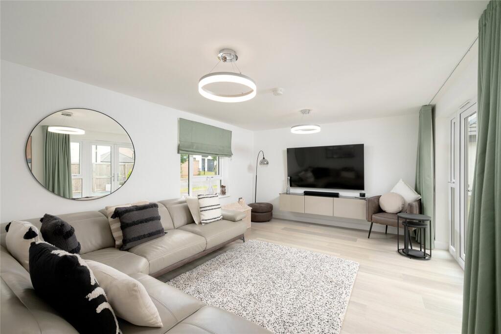 Sparrowhawk Lane, Cammo, Edinburgh photo 3