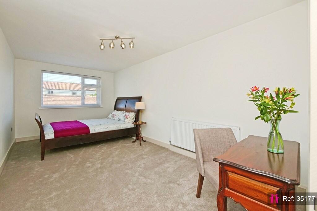 House in York - View 5