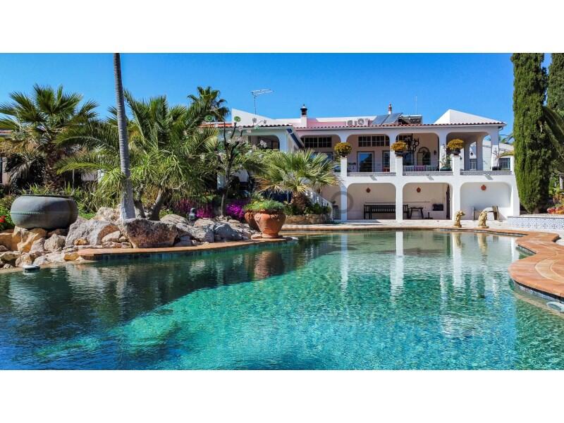 Main image of property: Algarve, Tavira (Santa Maria e Santiago)