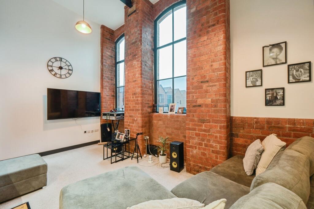 Additional image 7 of Tolson Court, Fazeley, Tamworth, Staffordshire, B78