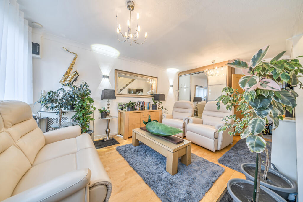 Main image of property: Sheep Walk, Shepperton, TW17