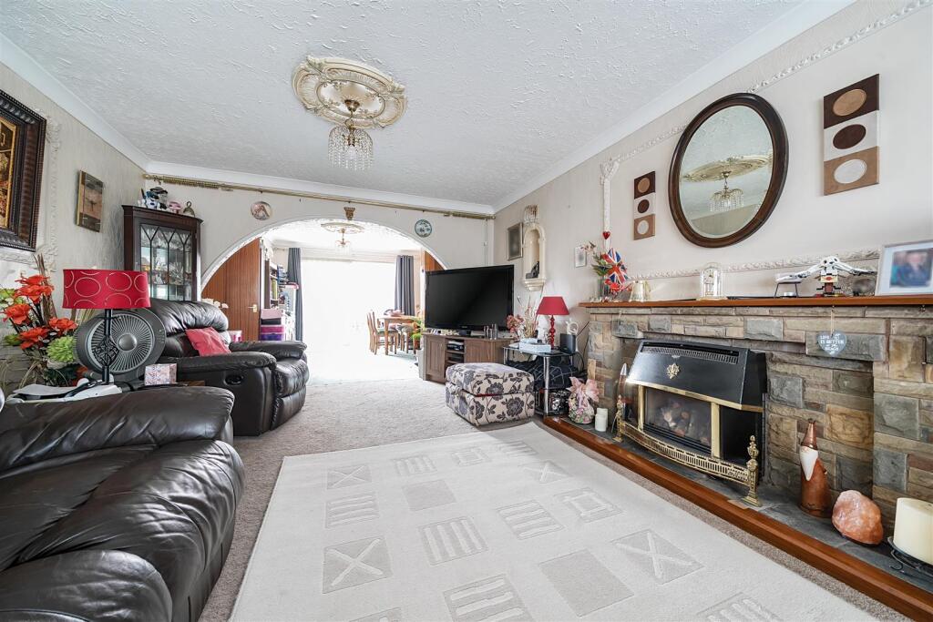 Marlpool Lane, Kidderminster photo 3