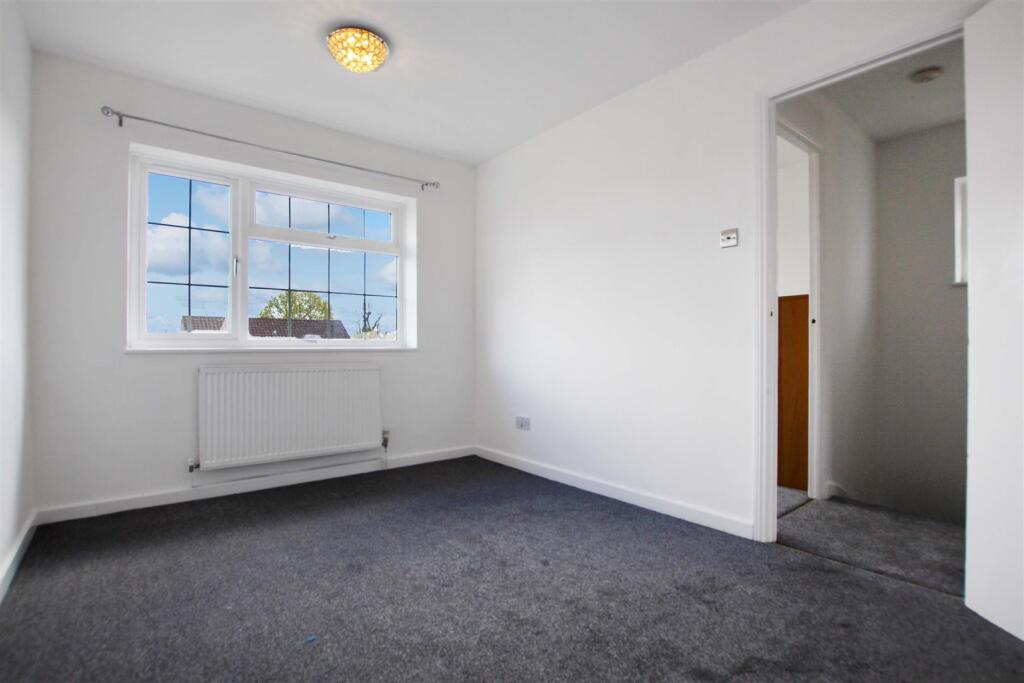 House in Watford - View 5