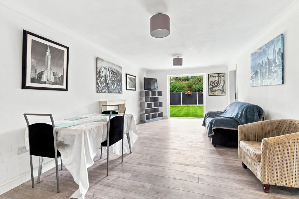 House in Chelmsford - More