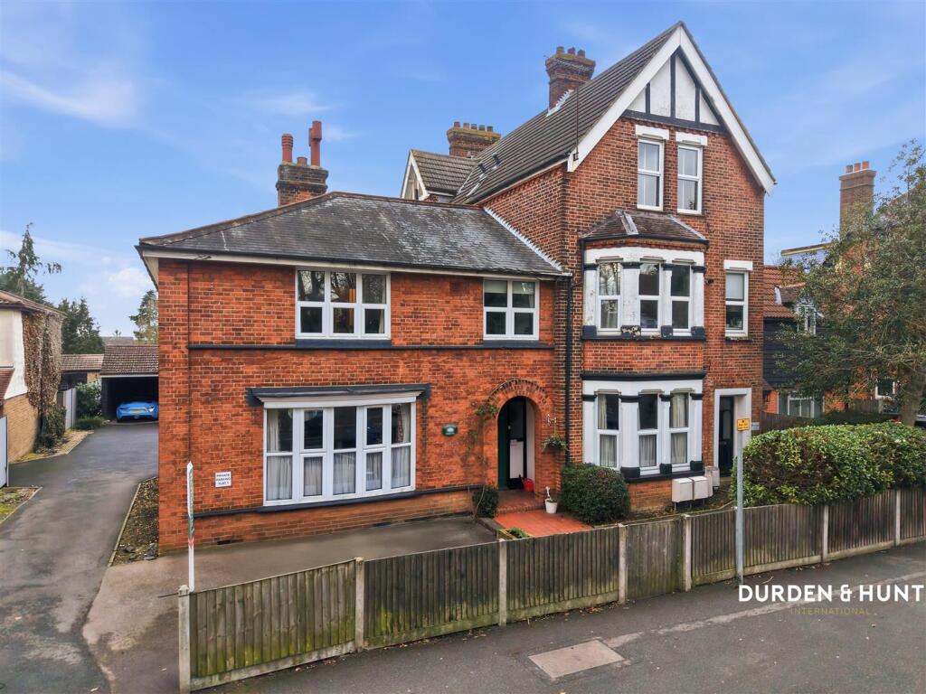 Main image of property: Highland Avenue, Brentwood, CM15