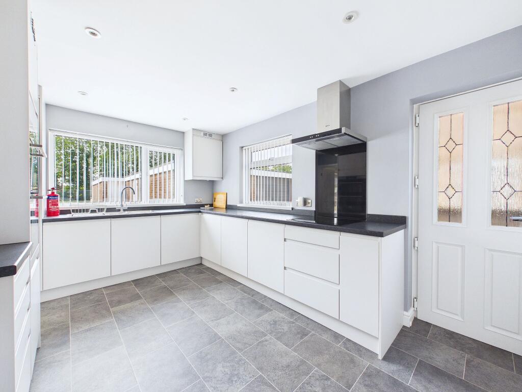 Elm Drive, Offord Cluny, St. Neots photo 4