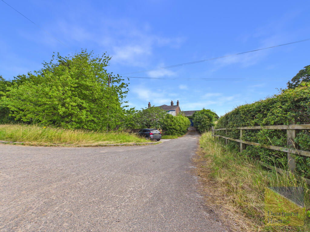 House in Preston, Nog Tow, Woodplumpton - View 4