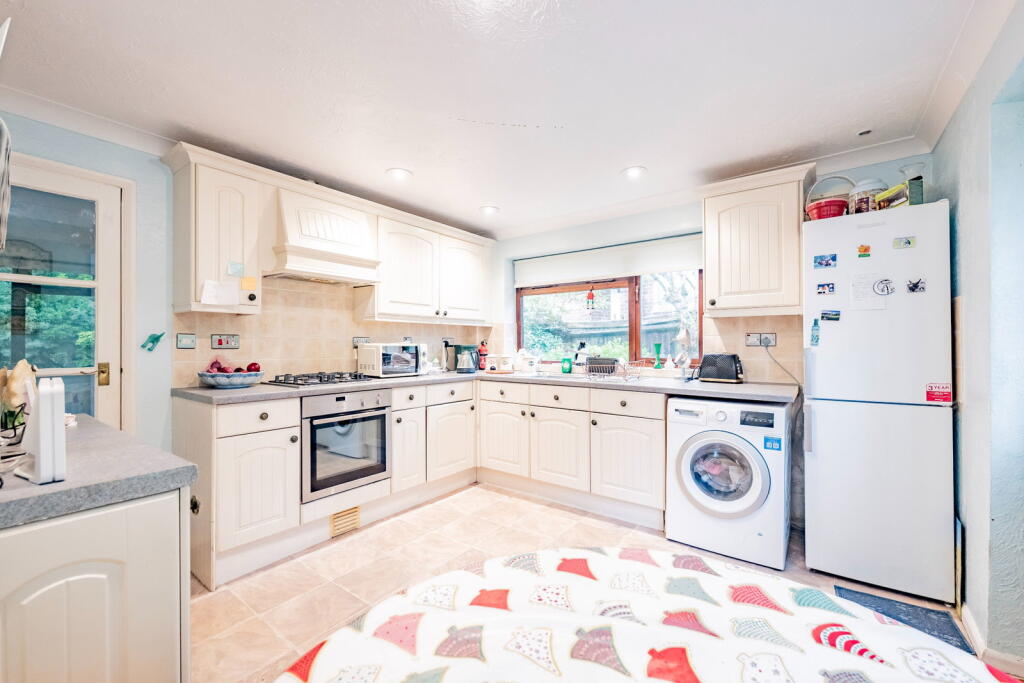 House in Tonbridge - View 5