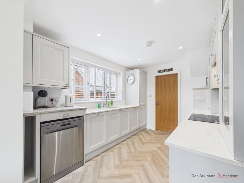 House in York - View 3