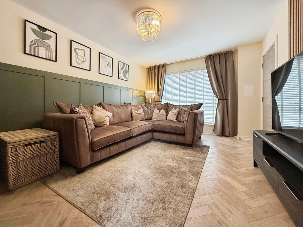 House in Glasgow, South Lanarkshire - View 5