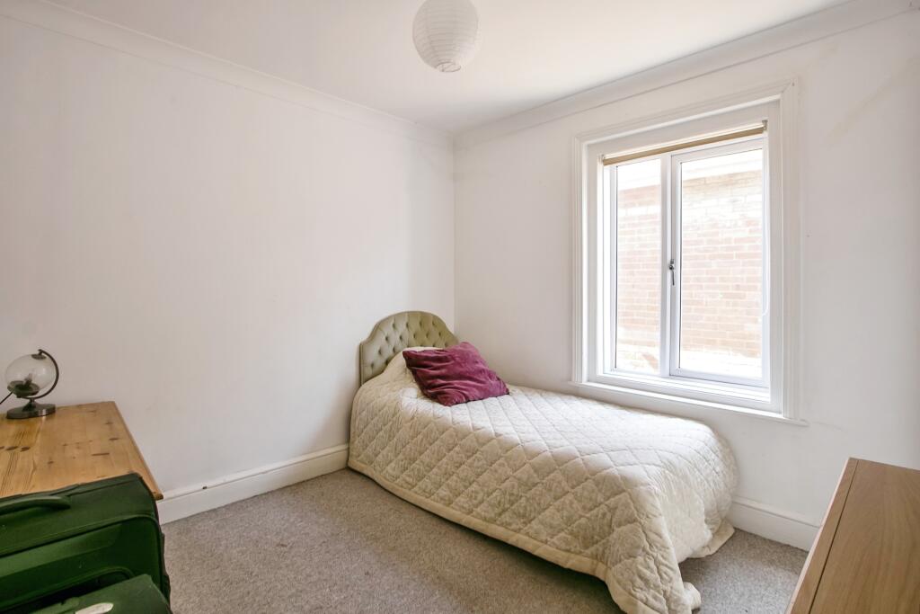 Additional image 13 of Hill Crest Road, Poole, BH12