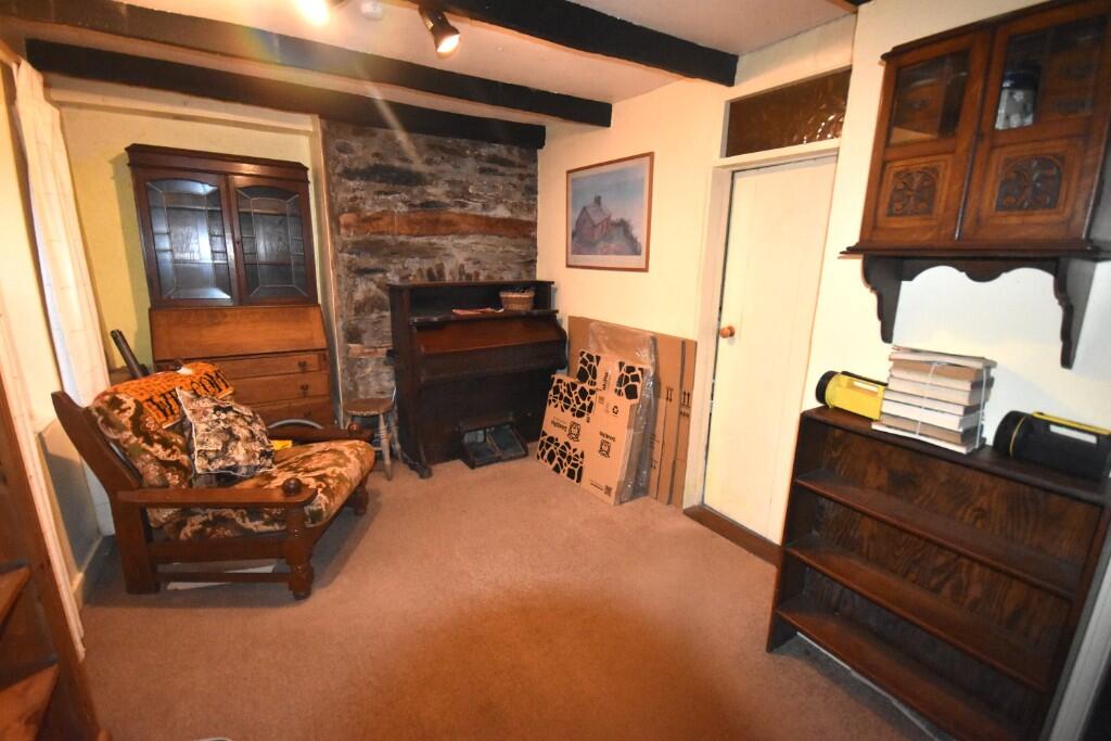 Penrhiwllan, Llandysul. SA44 5NX - More