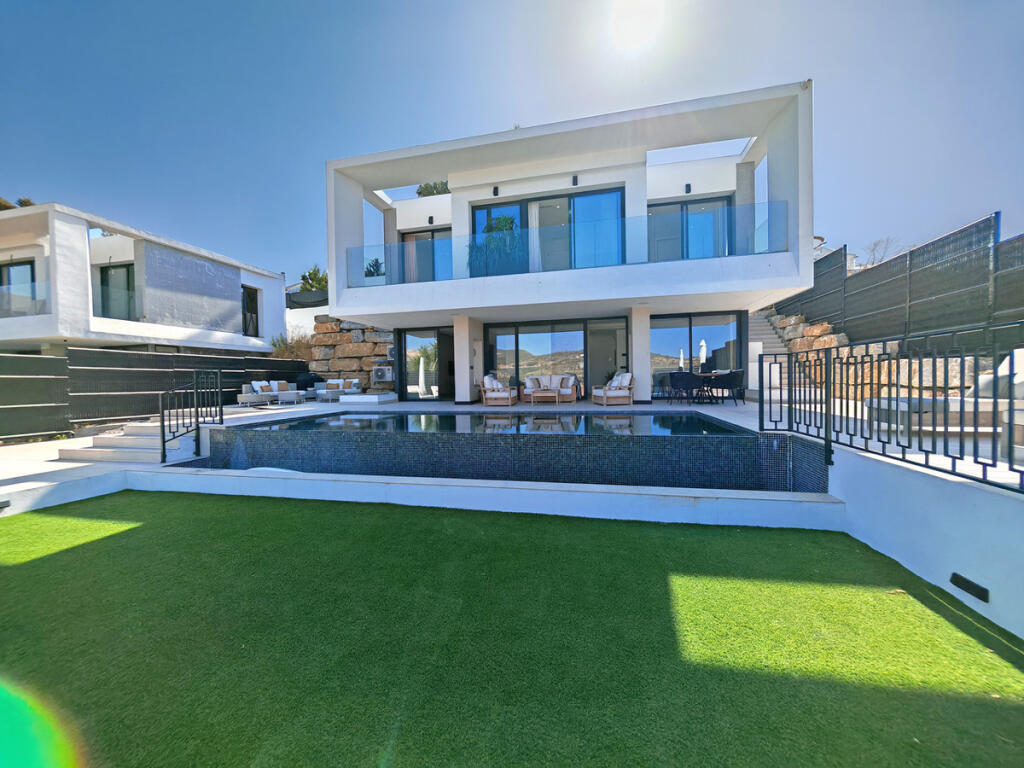 Main image of property: Andalucia, Malaga, Estepona