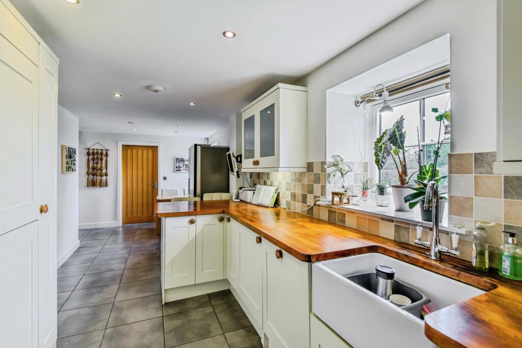 Radway Green, Crewe, Cheshire, CW1 photo 2