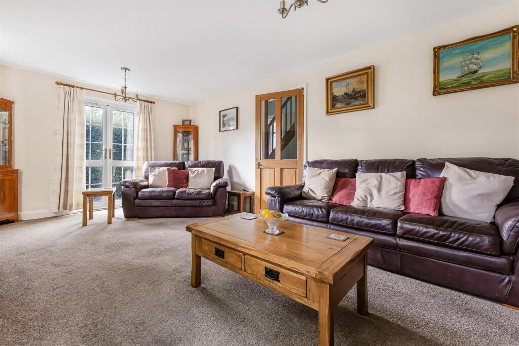 House in Tonbridge and Malling, Wrotham - More