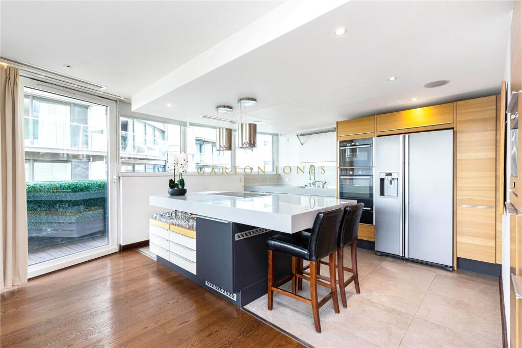 Apartment in London - View 5