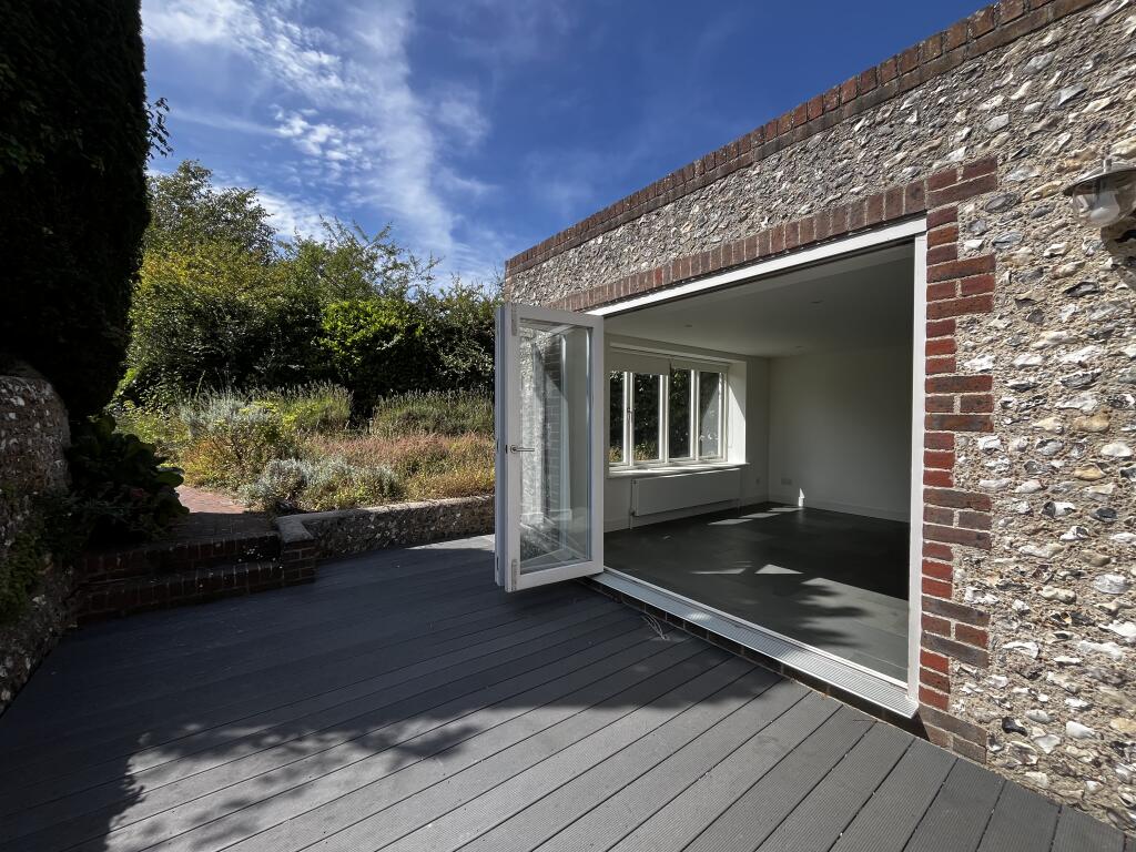 House in Brighton - View 4