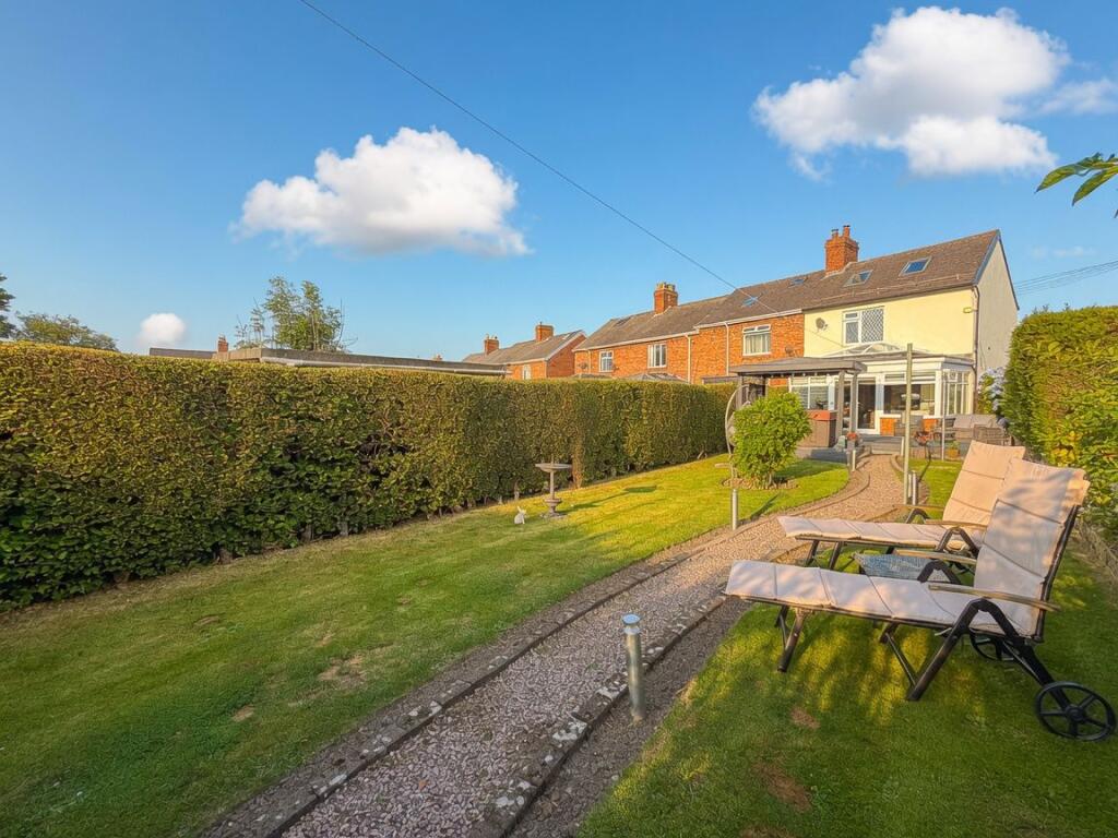 3-bed terraced on Heather Terrace, Burnopfield, Newcastle upon Tyne, £200,000