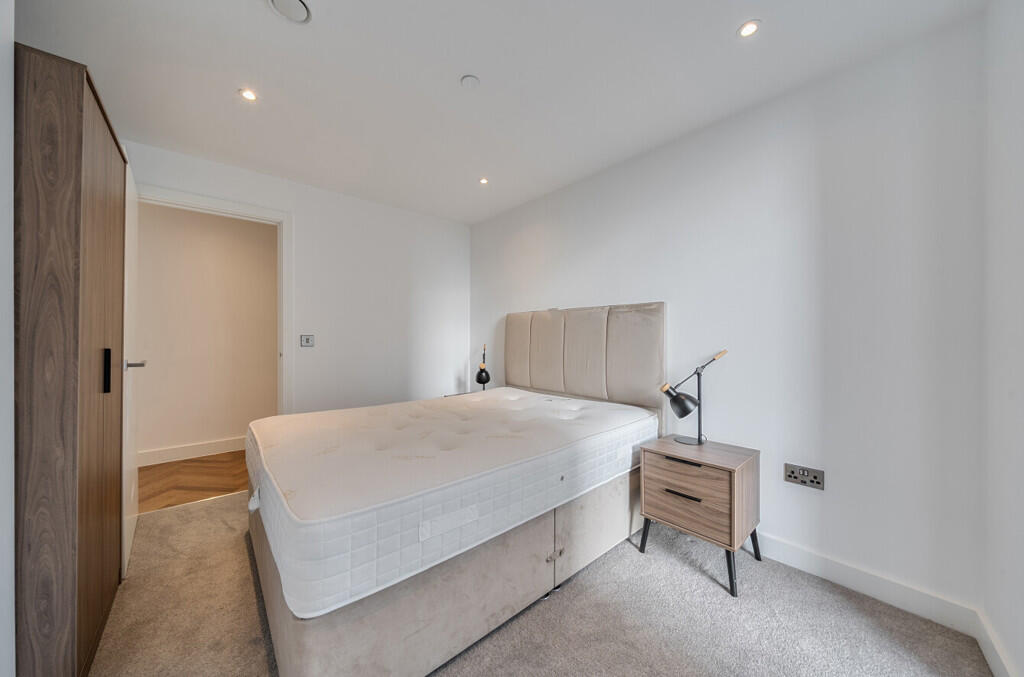 Apartment in Manchester, City Centre - View 5