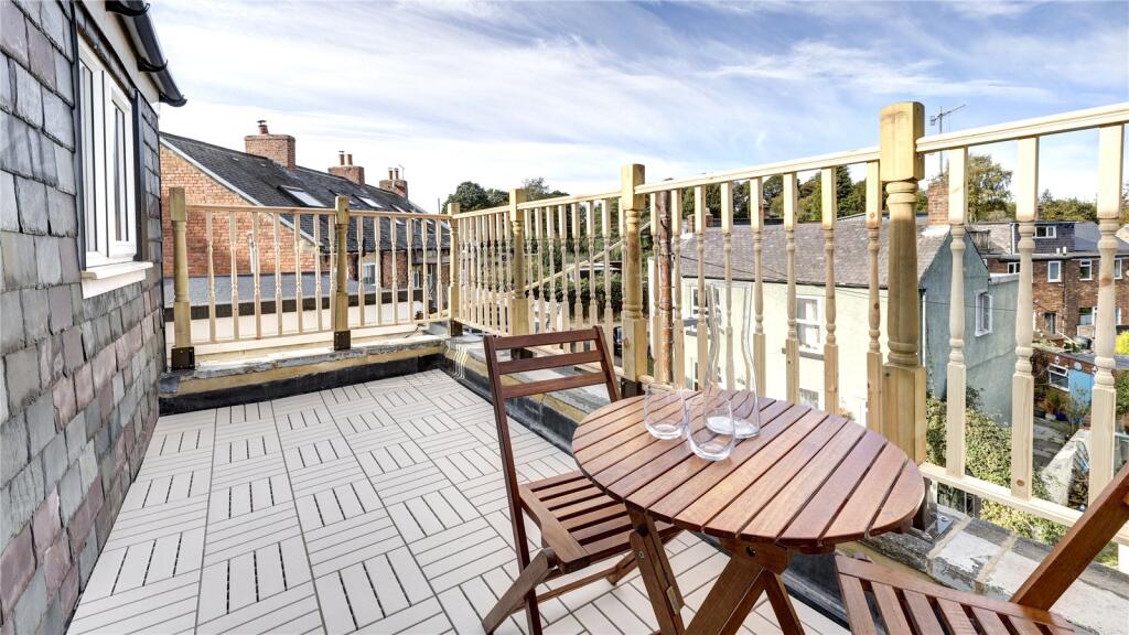 House in Newcastle upon Tyne - More