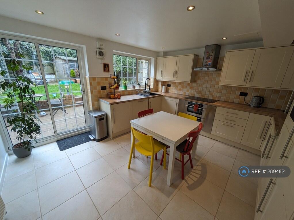 Main image of property: Crayford Close, London, E6