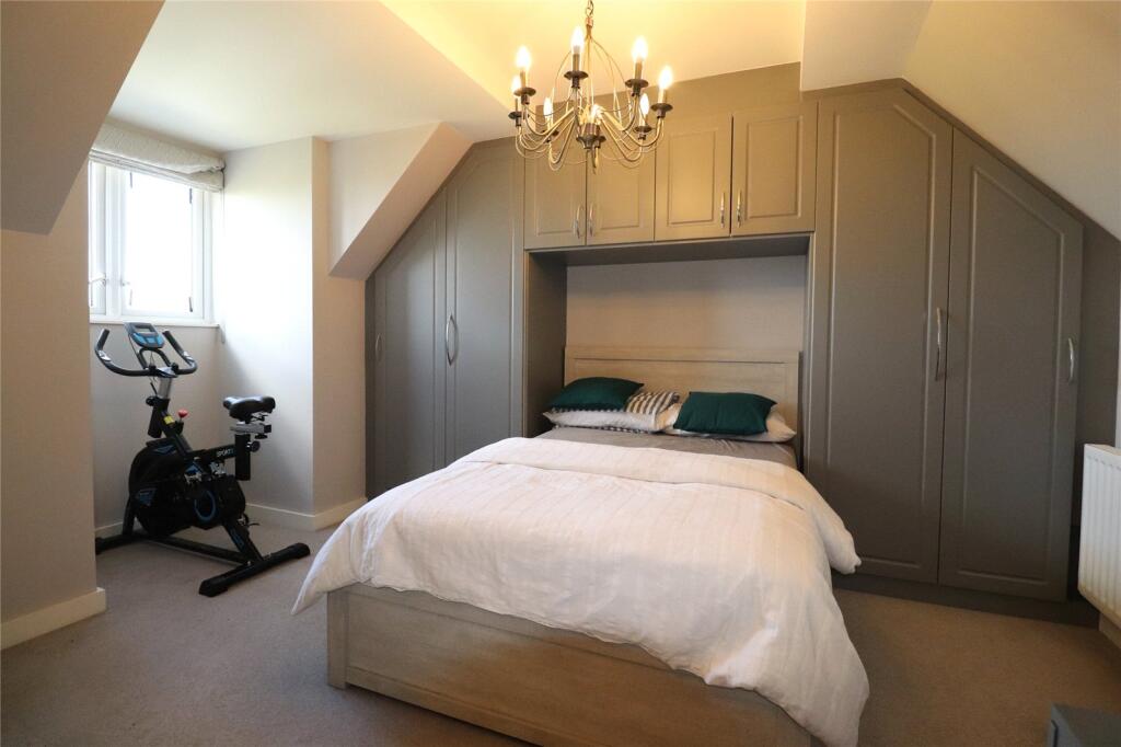 House in Dartford, Stone - View 4